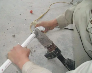 松北漏水维修电话